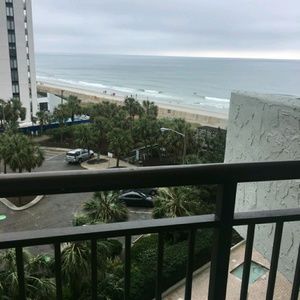 Meet your Posher, Julie